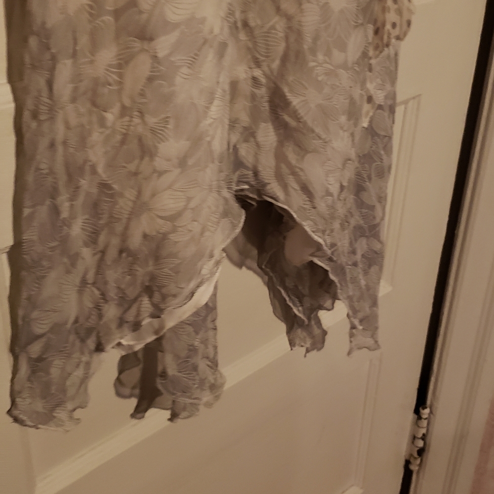 Dress - Picture 4 of 6